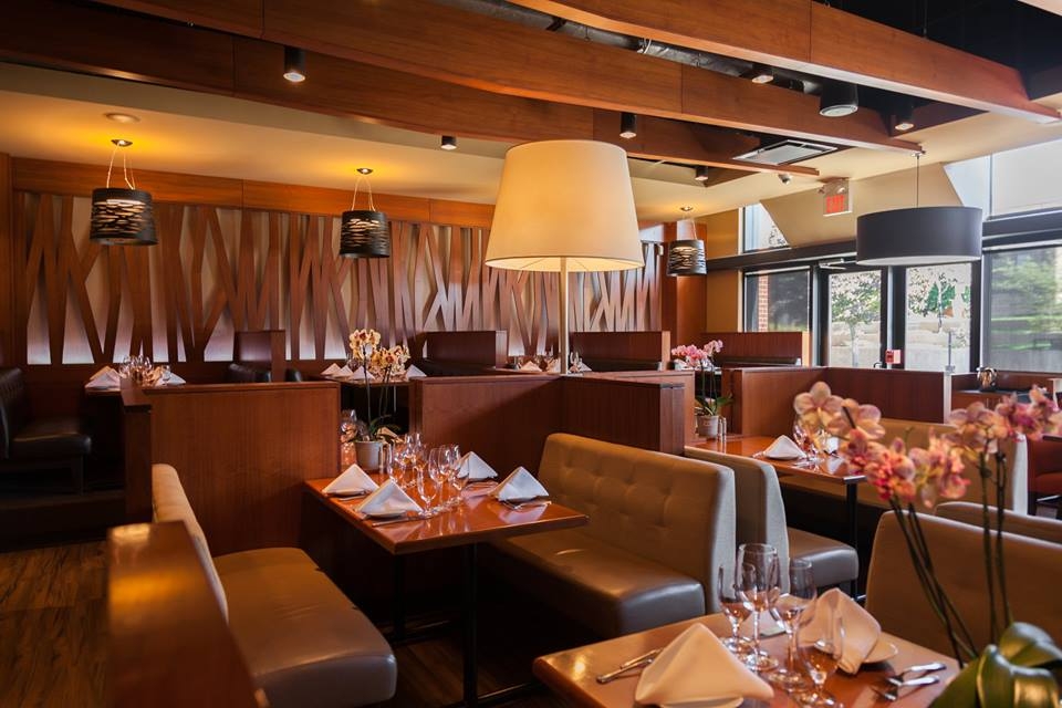 Interior of Red Water Rustic Grille dining room