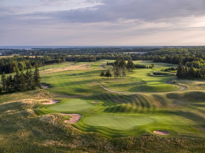 Unlimited Cavendish Beach Golf - 5 Nights