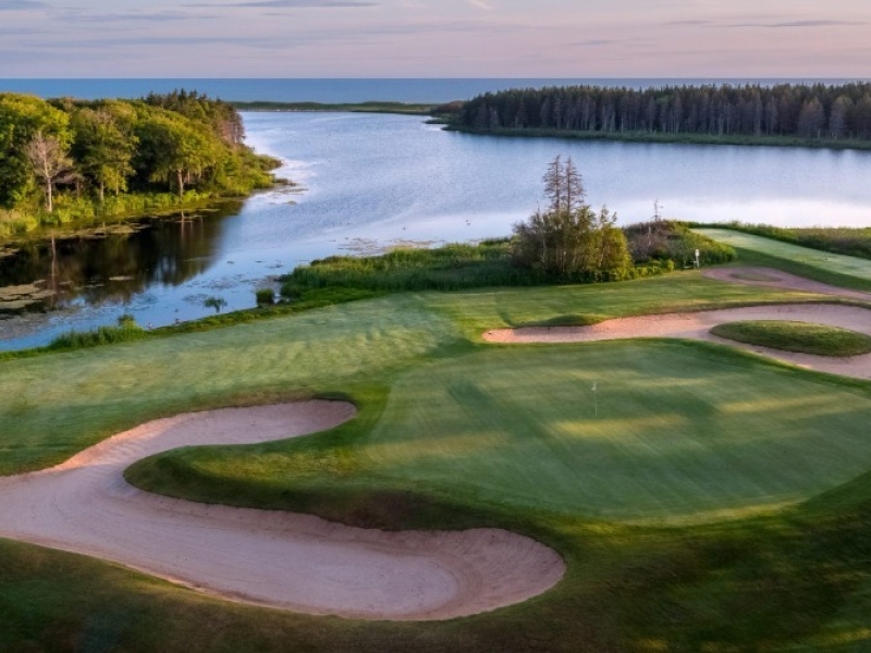 3 Nights  4 Cavendish Golf Rounds